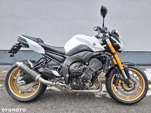 YAMAHA FZ8