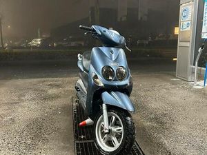 ② YAMAHA NEOS 2TAKT A KLASSE