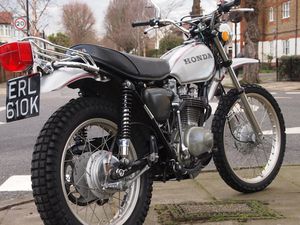 1972 HONDA XL250 K0 MOTOSPORT, LOW MILEAGE, IN LOVELY CONDITION. A VENDRE