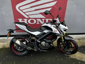 QJ MOTOR SRK 125 S 2024 125 CM3 | MOTO ROADSTER | 4 838 KM | BLANC | 30900 NIMES