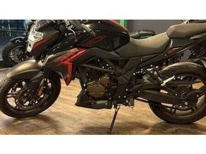 VENDO VOGE BRIVIDO 300R (2021 - 24) USATA A CREMA (CODICE 9924992) - MOTO.IT