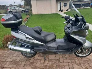 ② SUZUKI BURGMANS 650 AN