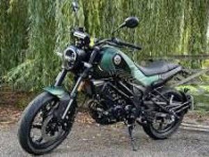 BENELLI LEONCINO 125