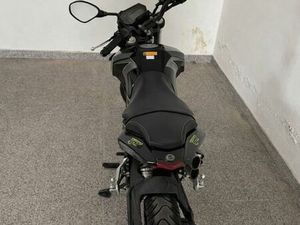 BENELLI TNT 125 (BLACK) — LOW MILEAGE — EXCELLENT CONDITION QUARTEIRA