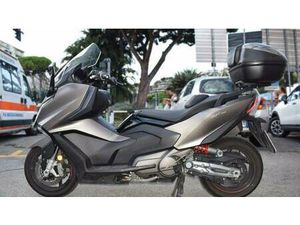 VENDO KYMCO AK 550 PREMIUM (2023 - 25) USATA A SANREMO (CODICE 9924777) - MOTO.IT