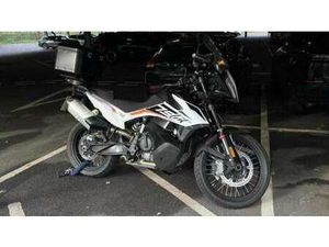 KTM ADVENTURE 20 (69 REG) 799 (CC) – WHITE – EXCELLENT CONDITION – FULLY DOCUMENTED - £700 IN EXTRAS