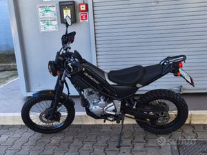 YAMAHA TRICKER