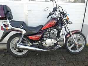 HYOSUNG CRUISE II 125 CHOPPER, 1.HAND, BASTLERFAHRZEUG ROOD