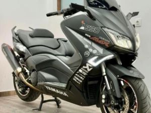 YAMAHA T-MAX