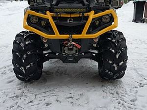 CAN-AM OUTLANDER