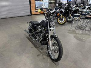 2016 HARLEY-DAVIDSON® XL1200V - SPORTSTER® SEVENTY-TWO®