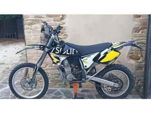 VENDO KTM 520 EXC (1999 - 02) USATA A MONTE COLOMBO (CODICE 9925165) - MOTO.IT