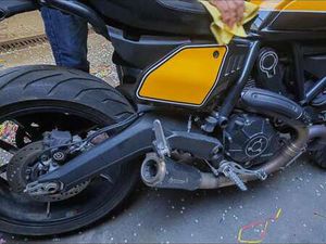 DUCATI SCRAMBLER FULL THROTTLE