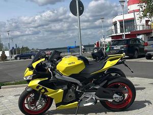 APRILIA RS660 ACID GOLD GELB 48PS FÜR A2-FÜHRERSCHEIN 35KW 35 KW A2