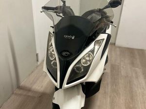 KYMCO DOWNTOWN 300I TÜV UND INSPEKTION NEU