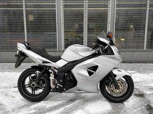 TRIUMPH SPRINT 1050 LUBRANIEC