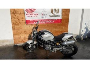 VENDO DUCATI MONSTER 696 (2008 - 13) USATA A BIELLA (CODICE 9924951) - MOTO.IT