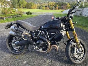DUCATI SCRAMBLER 1100 SPORT PRO ZWART