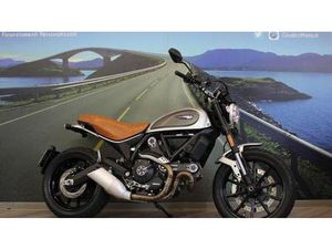 VENDO DUCATI SCRAMBLER 800 ICON (2017 - 20) USATA A CARONNO PERTUSELLA (CODICE 9925391) - MOTO.IT
