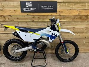 HUSQVARNA TE 150 2024 ENDURO BIKE ONLY 37 HOURS