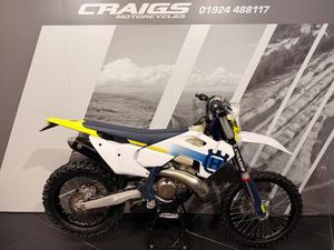 HUSQVARNA TE 250 I 2024 ENDURO BIKE ONLY 30 HOURS ROAD REGISTERED AT CRAIGS MC