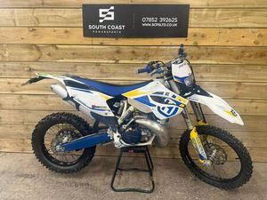 HUSQVARNA TE 300 2014 ENDURO BIKE ROAD REGISTERED