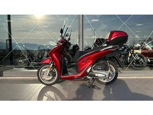 VENDO HONDA SH 150I (2020 - 23) USATA A ZANE' (CODICE 9925393) - MOTO.IT