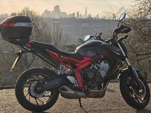 HONDA CB650F NAKED PETROL MANUAL (87 PS) 649 CC