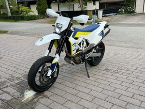 SUPERMOTO