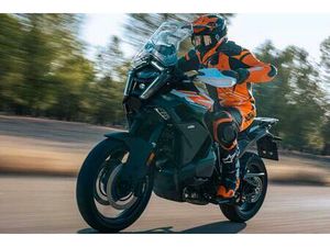 KTM 1390 SUPER ADVENTURE S EVO BLACK