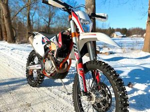 KTM 350 EXC F SIX DAYS 2019