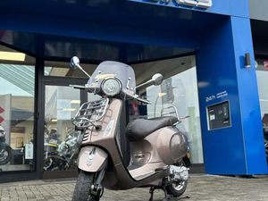 PIAGGIO VESPA PRIMAVERA, 50 CCM,MOTORROLLER