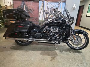 2013 CVO® ROAD KING®