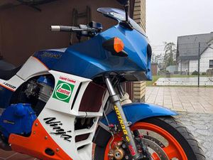 GPZ 900 R MIT PVM RÄDERN NICHT FAHRBEREIT