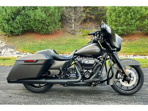 2020 STREET GLIDE® SPECIAL