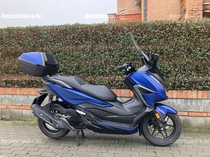 125 ABS! TC! 1.TULAJ! KARCMENTES GYÁRI ÁLLAPOT! SZERVIZKÖNYV! KÖLTSÉGMENTES!