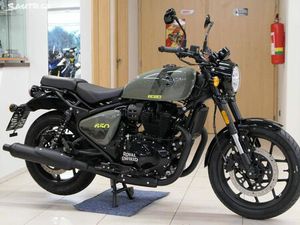 ROYAL ENFIELD OSTATNÍ SHOTGUN 650 GREEN DRILL ( ODPO | SAUTO.CZ