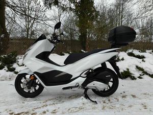 HONDA PCX 125/50, 2020R MOTOROWER KUFER GOTOWY DO JAZDY RATY CYBULICE MALE