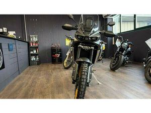 VENDO KOVE 800X PRO (2026) NUOVA A CREMA (CODICE 9925336) - MOTO.IT