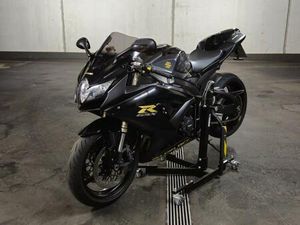 SUZUKI GSX-R 600 HU 01/2028