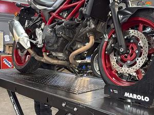 SUZUKI SV 650 ° ABS° SERVICE NEU