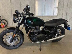 TRIUMPH SPEED TWIN 900 - NEUWERTIG - AUF 35KW GEDROSSELT