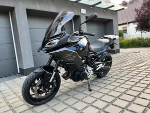 BMW F900 XR TRIPLE BLACK