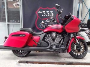 INDIAN CHALLENGER DARK HORSE WPOWERBAND AUDIO