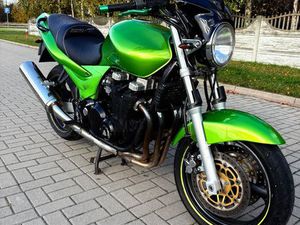 KAWASAKI ZR