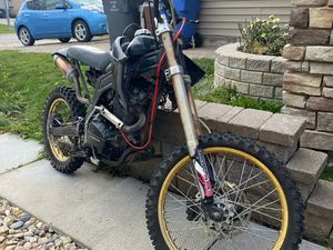 250 CC CHINESE DIRTBIKE