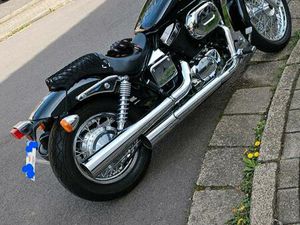 HONDA VT 750 BLACK WIDOW