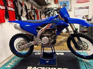 YAMAHA YZ 250 F 2024