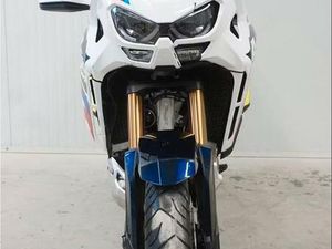HONDA CRF 1100 AFRICA TWIN