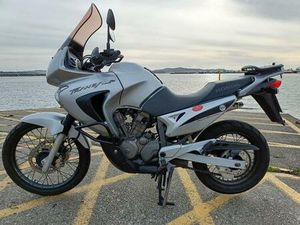 HONDA - TRANSALP 650